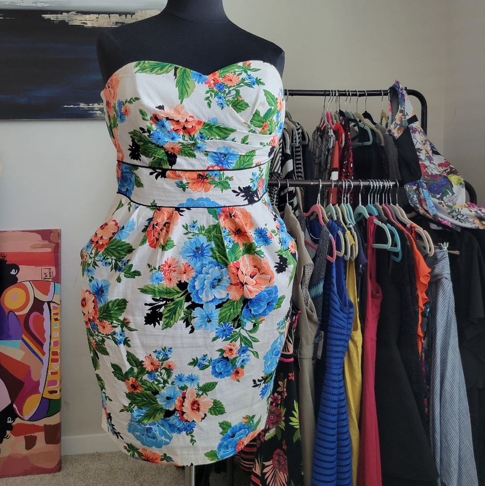 Sweetheart strapless garden dress
